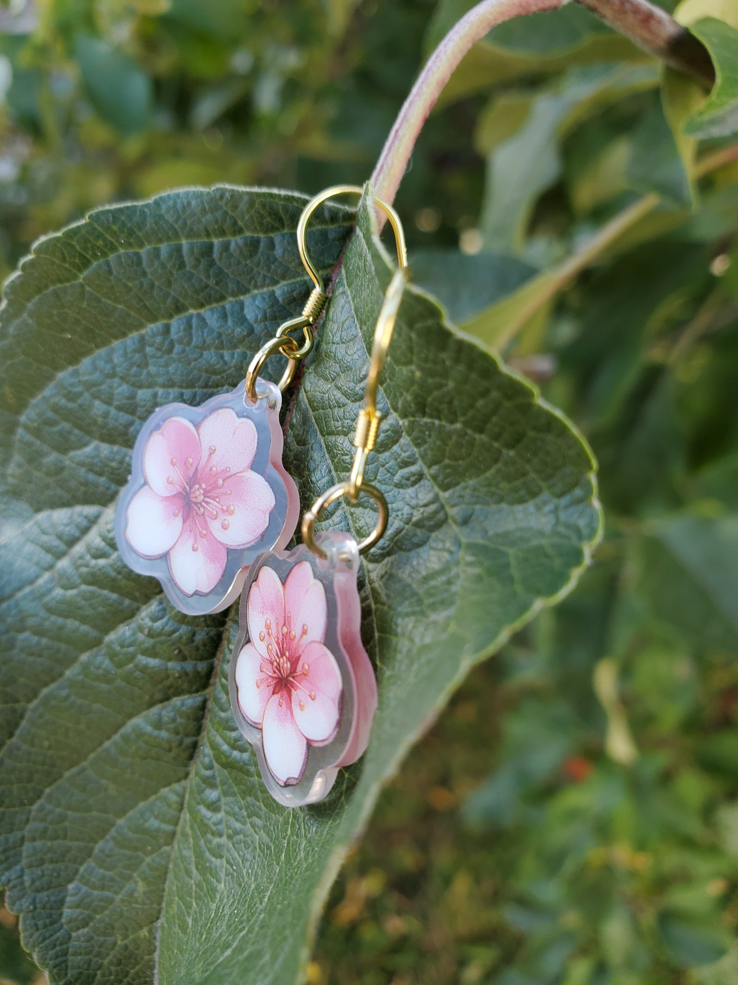 Cherry Blossom Earrings – Lightweight & Nature-Inspired 🌸